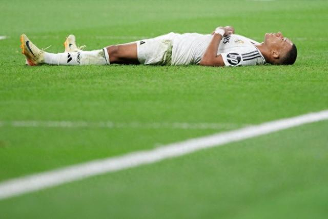 DO：纽卡向谢什科提交了改进报价，曼联愿付的价格低于纽卡