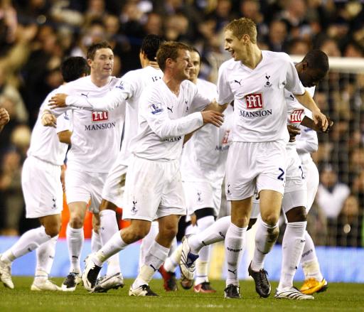 TA评红军面临问题：定位球防守成短板；球队压迫力不足