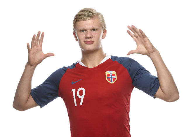 非洲杯战报：阿乔里梅开二度，突尼斯3-1战胜乌干达（非洲杯：阿乔里双响，突尼斯3比1力克乌干达）