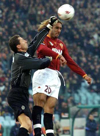 纳帅：施洛特贝克的脚肿了；萨内在欧冠和土超的数据有所提升