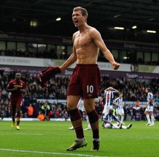 记者：罗马与马竞就拉斯帕多里展开谈判，迪巴拉赛季末或离队（记者：罗马正与马竞洽谈拉斯帕多里，迪巴拉或将于赛季末离队）