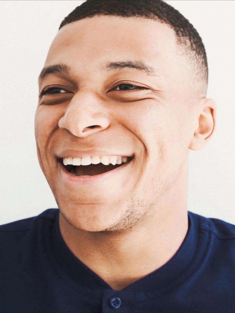 申花与津门虎历史共计交手47次，战绩为20胜17平10负（申花与津门虎历史交锋47场，申花20胜17平10负）