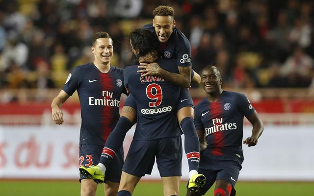 英超豪门又掉链子：3场不胜狂丢7分，争冠形势迅速恶化（英超豪门再度失手：近三战不胜丢7分，争冠前景急剧下滑）